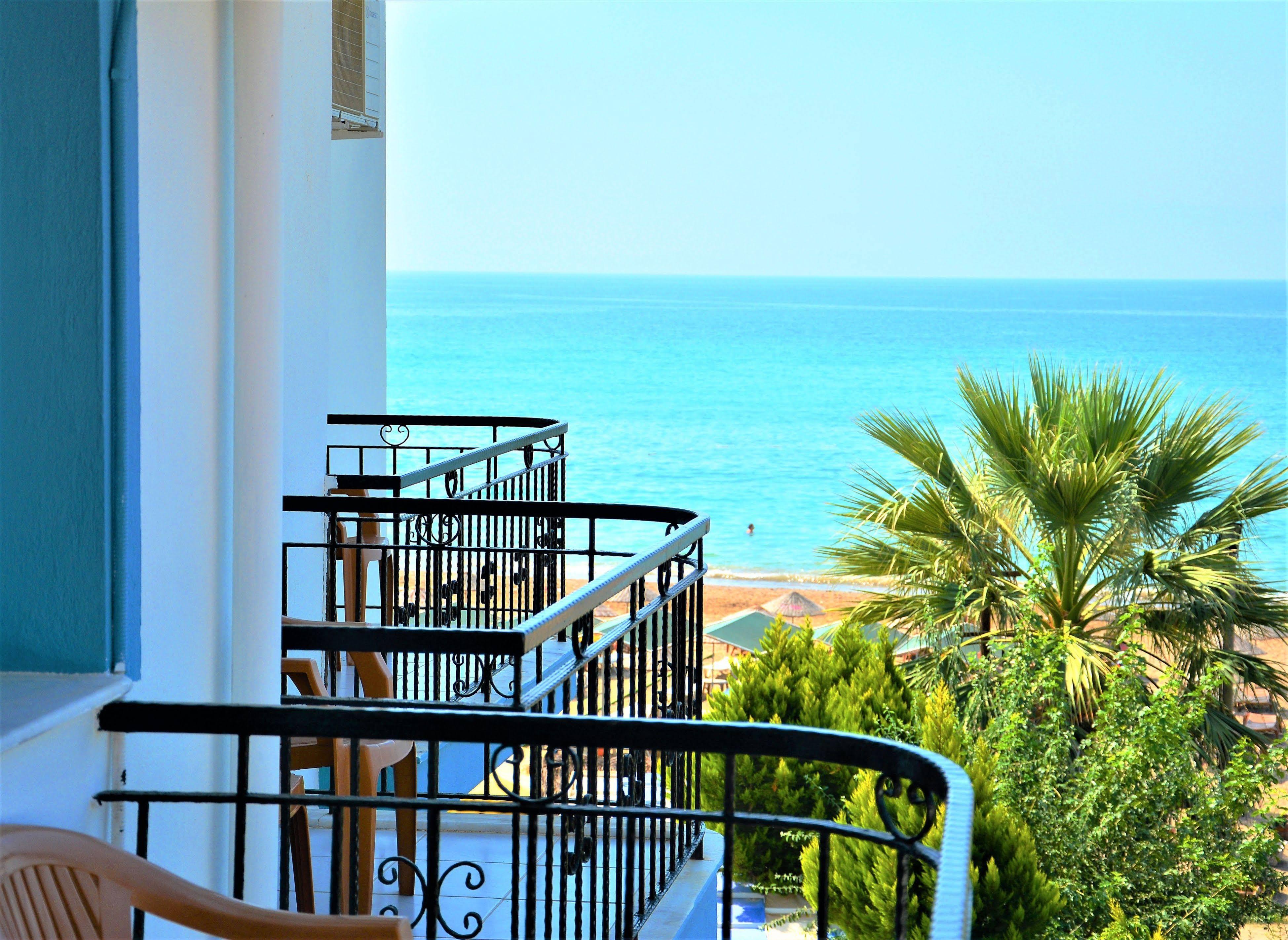 Gumuldur Mavi Deniz Hotel Exterior photo