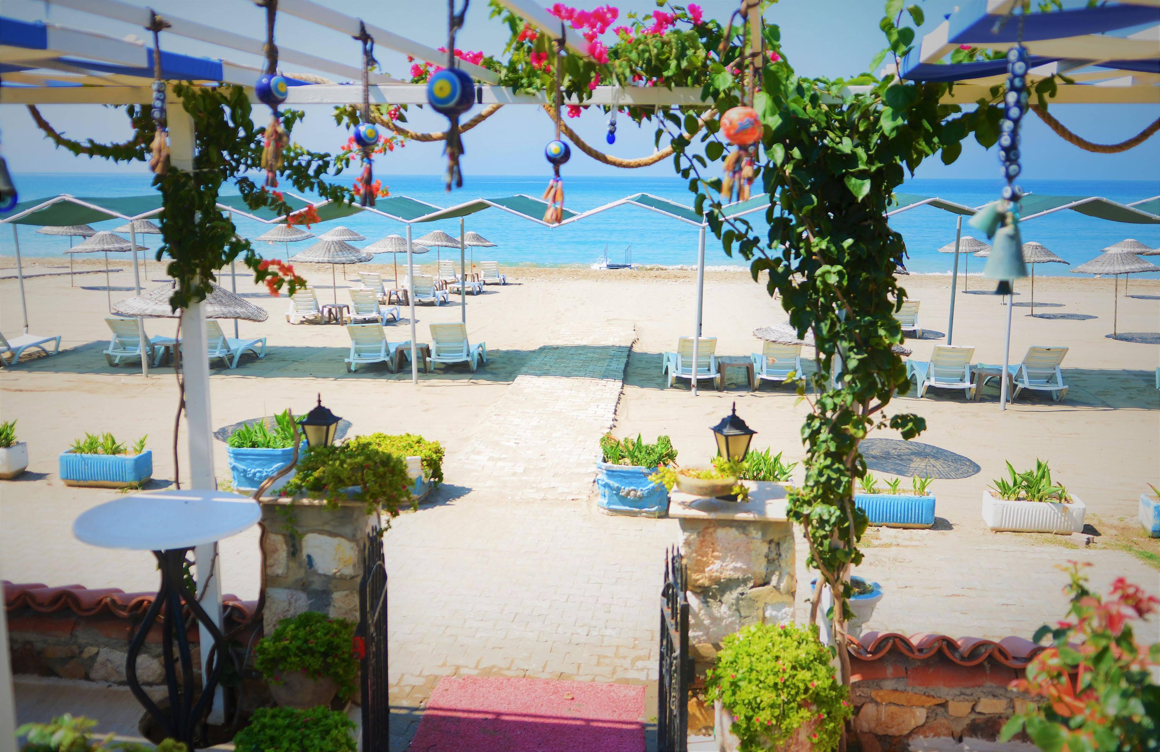 Gumuldur Mavi Deniz Hotel Exterior photo